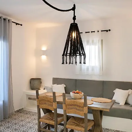 Aparthotel Aval Messaria (Santorini)