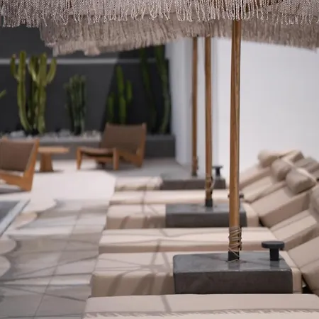 Aparthotel Aval Messaria (Santorini)