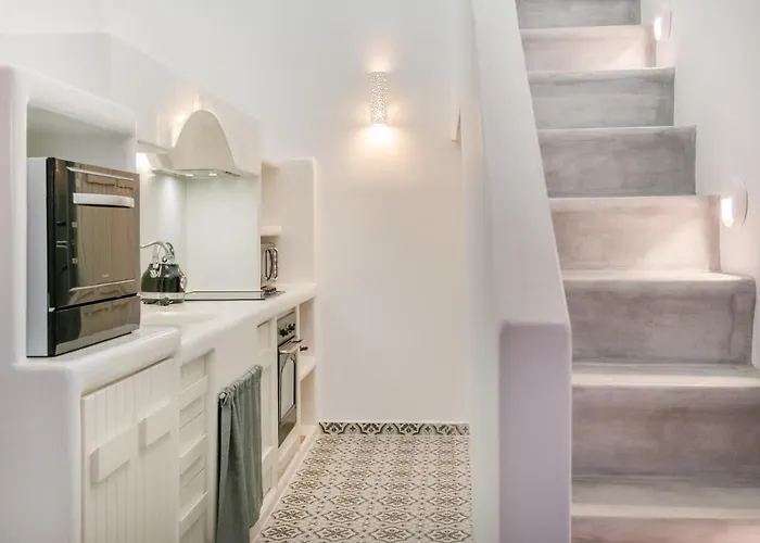 Aval Aparthotel Messaria (Santorini)