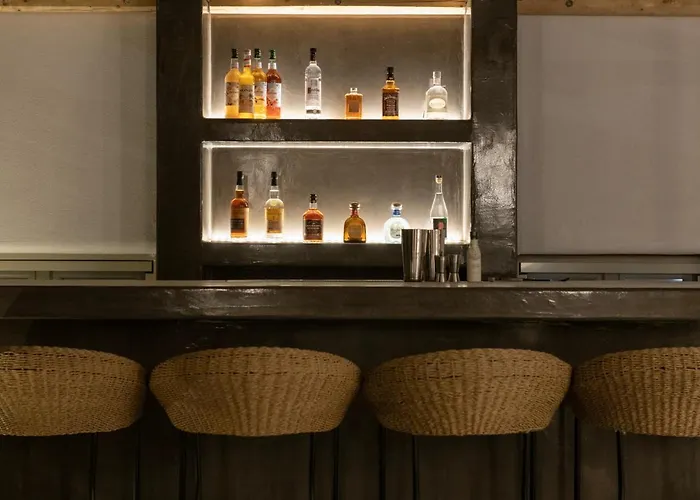 Apart Otel Aval Mesaria