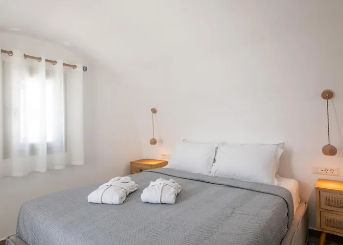 Aval Apart Otel Mesaria